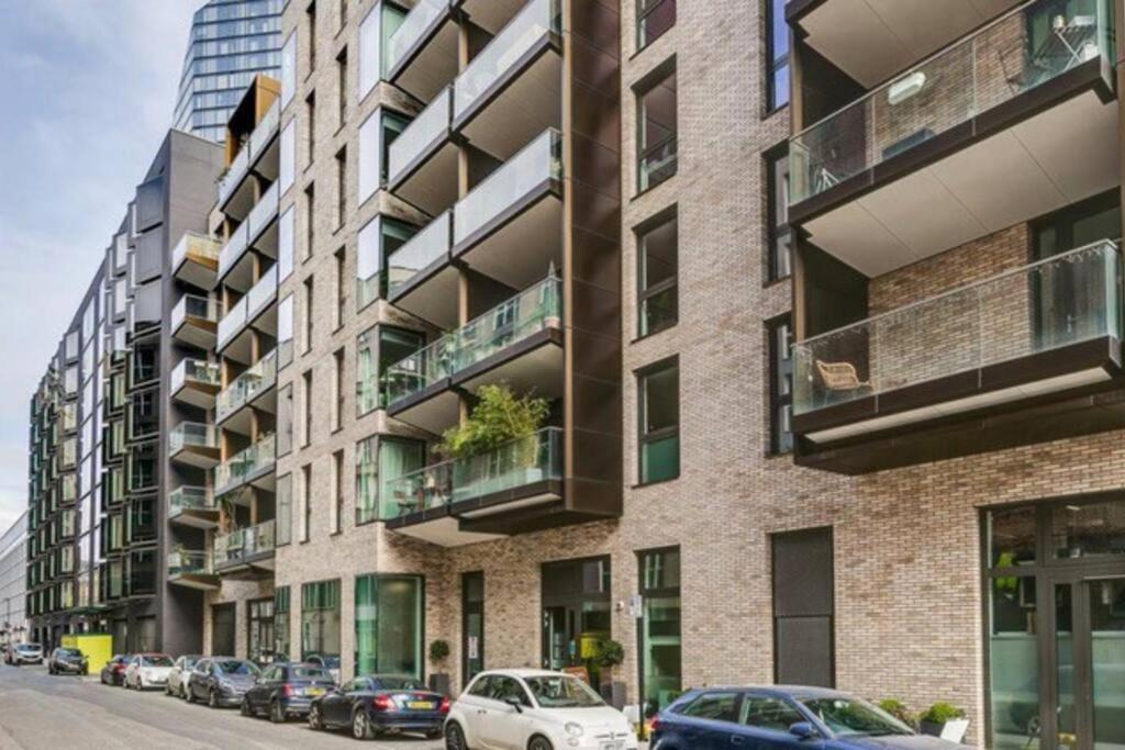 Luxurious Penthouse, Expansive Wrap-Around Terrace Apartment London Exterior photo